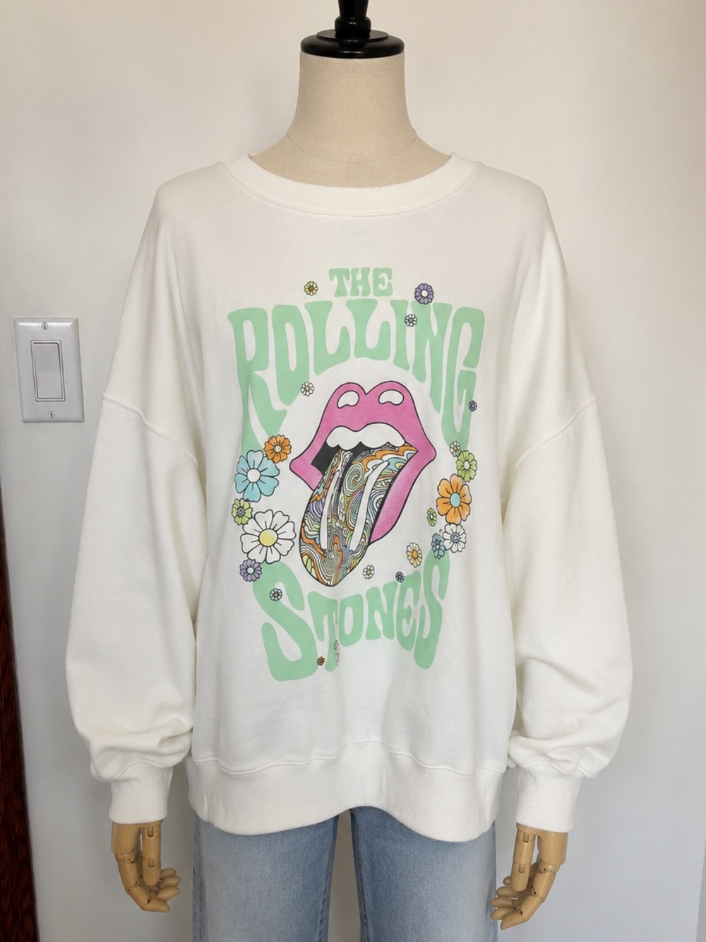 American Eagle Oversized Rolling Stones Sweatshirt
